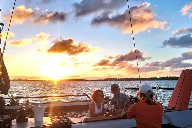 LUXURY PRIVATE Catamaran Bora Bora : The Sunset Escape - Setting out around Bora Bora’s lagoon