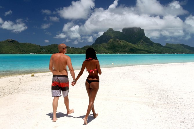 LUXURY PRIVATE Catamaran : Full-Day Sail & Polynesian Motu Lunch - Sailing aboard Vitamin Sea Bora Bora