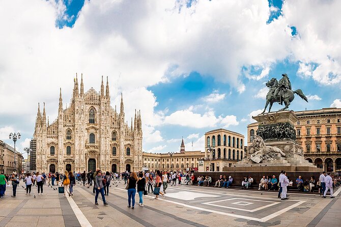 Luxury Private day Transfer from Malpensa Airport to Milan center - Communication is part of the service