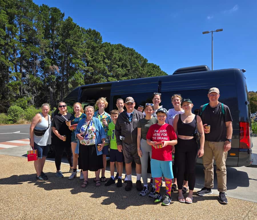 Luxury Private Great Ocean Road Tour – Up to 14 Guests - Meeting the Twelve Apostles