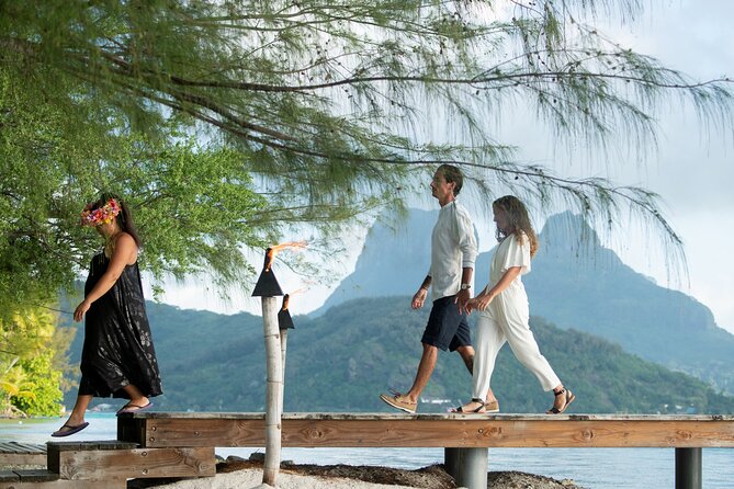 Luxury Private Sunset Cruise and Motu Dinner in Bora-Bora - Optional snorkeling before dinner