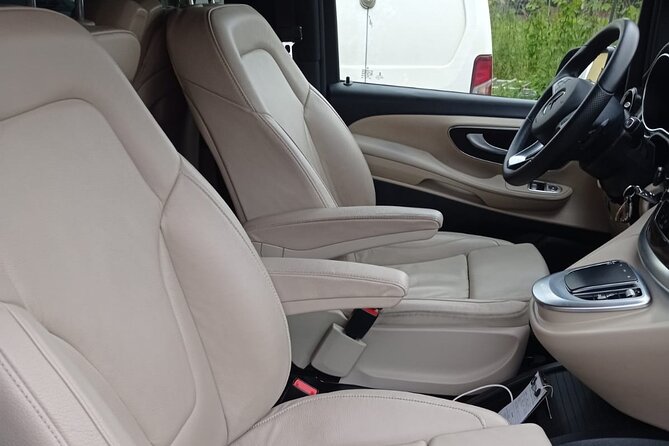 Luxury Private Transfer from/to Fiumicino Airport to Rome Center - What makes the ride feel luxurious