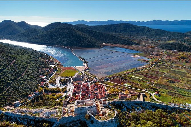 Luxury private transfer Split - Dubrovnik with lunch in Ston - Three hours in Ston: how to use the stop