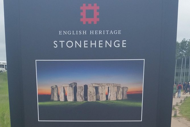 Luxury Private Vehicle Day Hire from & to London via Stonehenge & Windsor Castle - Comfort inside the Mercedes minivan