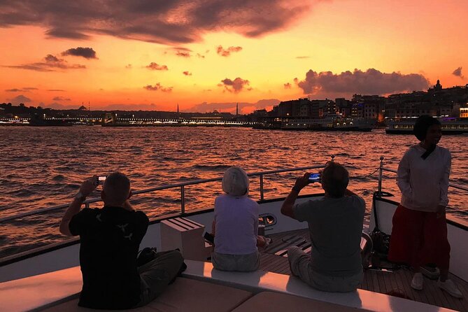 Luxury Sunset Yacht Cruise on the Bosphorus – Refresh & Relax - What is served onboard
