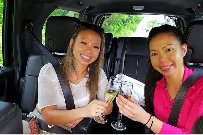 Luxury SUV arrivals from Cancun Airport one way - The comfort level is good, but not always top-end luxury
