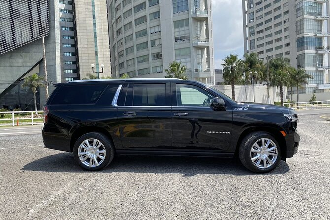 Luxury Suv from Cancun One Way International Airport - A Private SUV for Five People