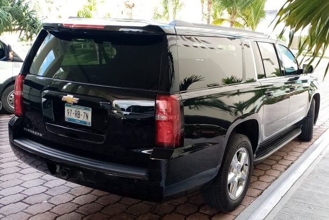 Luxury SUV Private Transfer R/T-Airport-Hotel-Airport- Playa del Carmen - What the 3.2 rating means for your decision