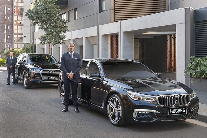 Luxury Sydney Airport Arrival Transfer - Sedan/SUV - Communication before and after landing