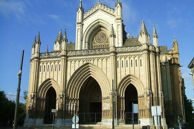 Luxury Tour By Alava (Vitoria-Gasteiz and Salinas De Añana) - Key points to know before booking