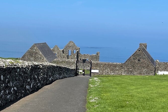 Luxury Tour of Giants Causeway from Belfast - What the $755.19 price really buys
