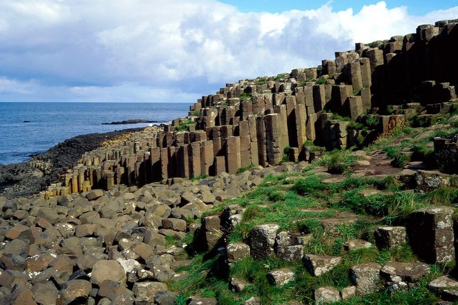 Luxury Tours Belfast. Full day Private Hire Tour for 2- 6 people - The Giant’s Causeway is worth protecting time for