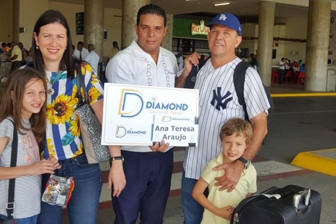 Luxury Transfer between Punta Cana Airport and Bavaro Hotels - Airport arrivals at Terminal A or B