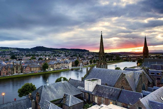 Luxury Transfer Service | Edinburgh to Inverness - Why door-to-door service can beat the train