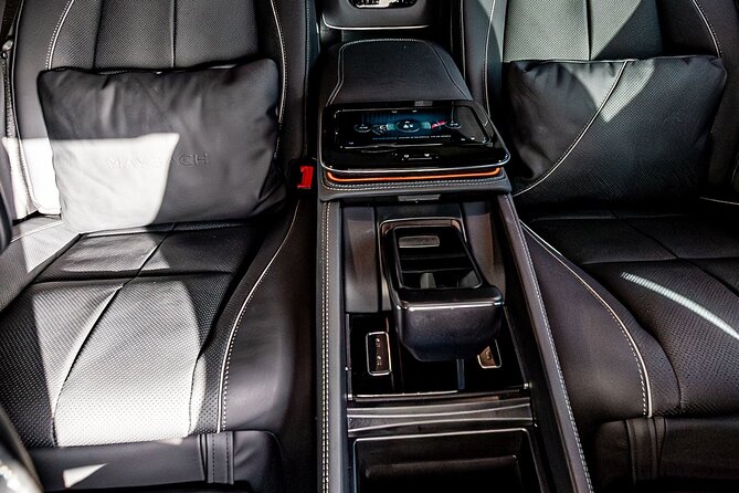 Luxury Transfers in a Mercedes Maybach GLS 600 - The handoff from representative to driver