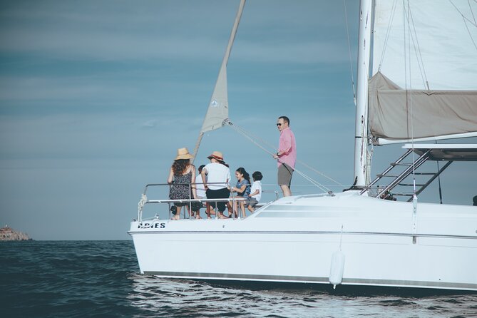 Luxury Whale Watch Cruise to The Arch Los Cabos - Who will get the most from this two-hour cruise
