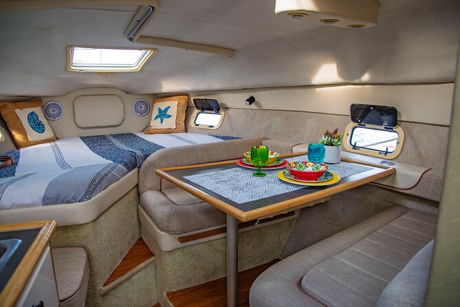 Luxury Yacht Charter and Arch Tour in Cabo San Lucas - Pelican Rock and Lands’ End
