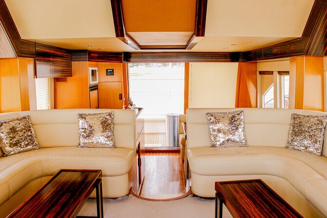 Luxury Yacht Dubai - Book 56 ft Yacht Cruise up to 24 people - The Burj Al Arab photo stop