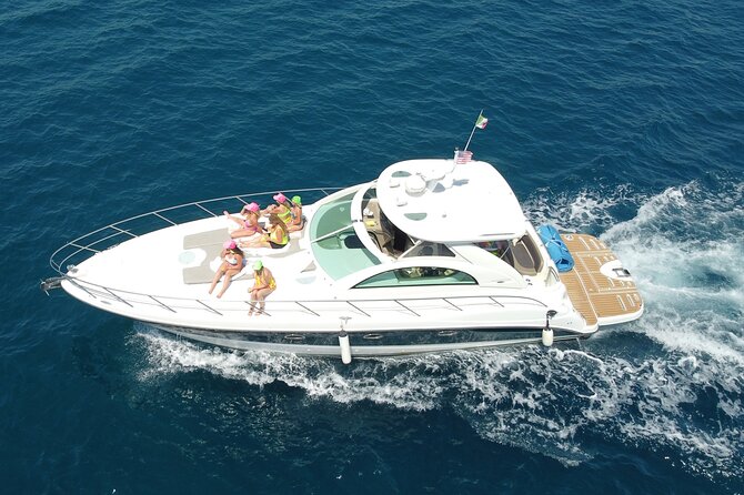 Luxury yacht for private tour EN Cabo San Lucas - The Arch from the closest practical viewpoint