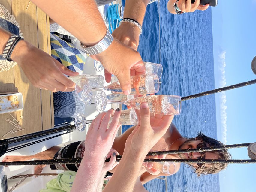 Madeira: Luxury Yacht & Sailing Sunset Tour - Who will enjoy this cruise most