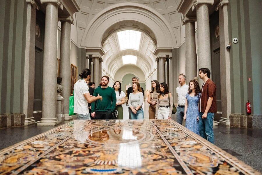 Madrid: VIP Prado Exclusive Pre Opening Museum Tour - Inside the Prado with room to look