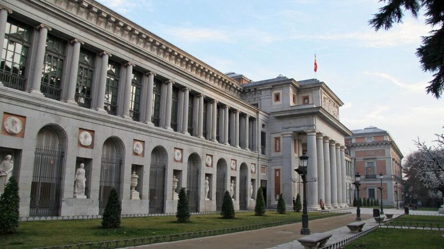 Madrid: VIP Private visit to Royal Palace and Prado Museum - Practical details for a smoother visit