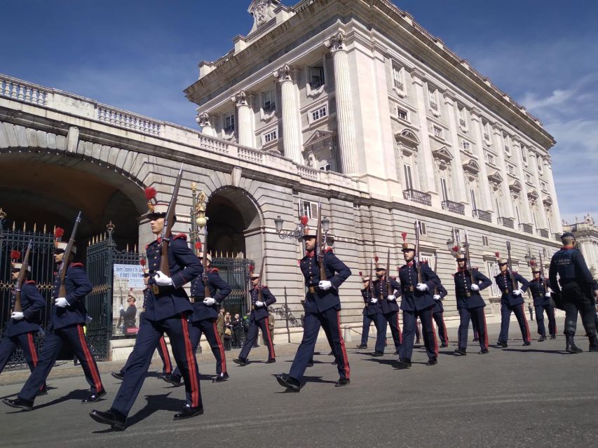 Madrid: VIP Private visit to Royal Palace and Prado Museum - Starting with Madrid’s Royal Palace