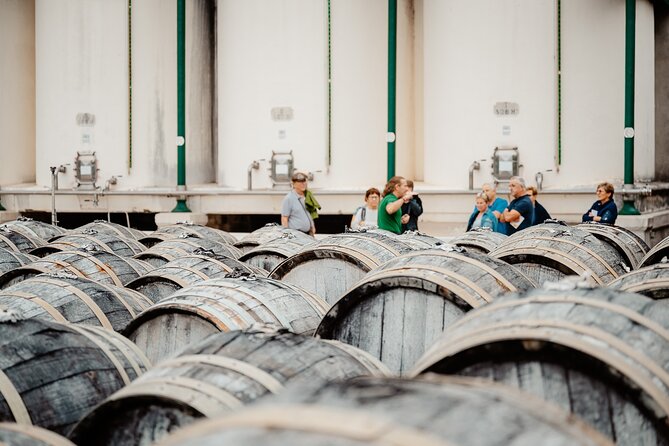 Maison Noilly Prat VIP tour, wine and vermouth tastings - Tasting Wine in L’Enclos