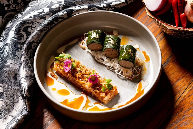 Manohra Cruise Luxury Dining - A plated Thai menu instead of a buffet