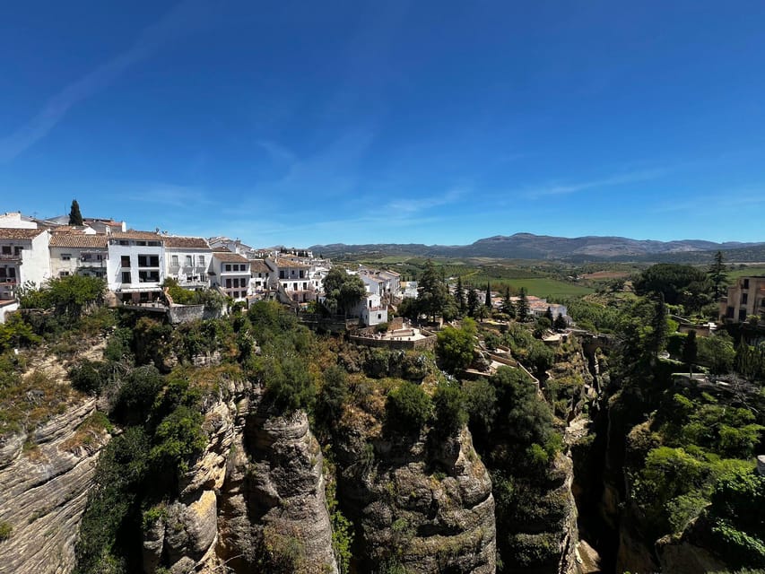 Marbella/Estep. Private VIP-Tour Ronda incl. Tapas & Drinks - Walking through La Ciudad, Ronda’s old town