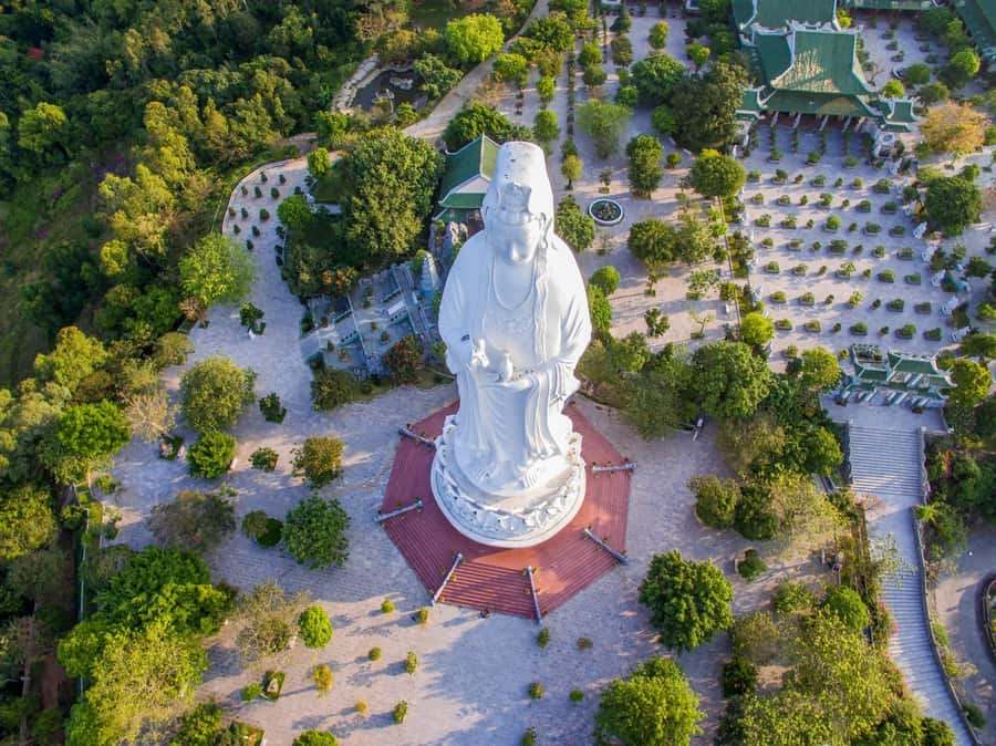 Marble Mountains, Am Phu Cave, Linh Ung Pagoda Luxury Tour - Who should book this tour?