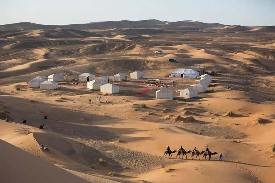 Marrakech: 4-Days Luxury Desert Tour to Fes via Merzouga - A full Merzouga day makes the difference