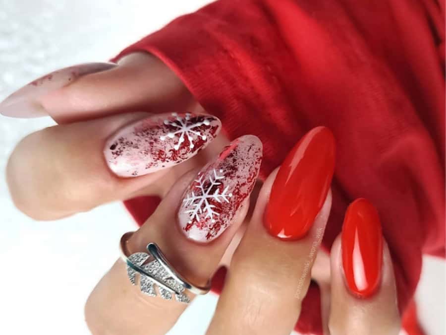 Marrakech: Salon Luxury Nails Beauty And Esthetique - Choosing between manicure, pedicure, and nail work