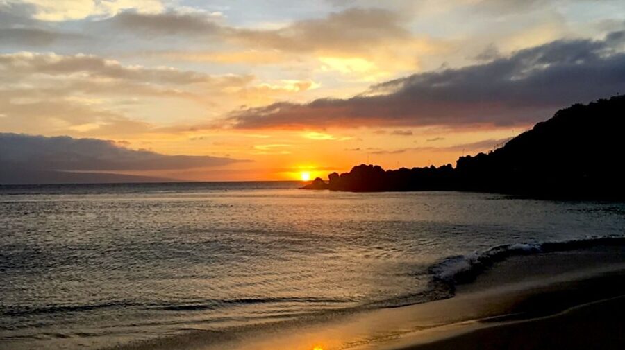 Maui: Ka'anapali Luxury Sunset Dinner Sail - Key details before you book