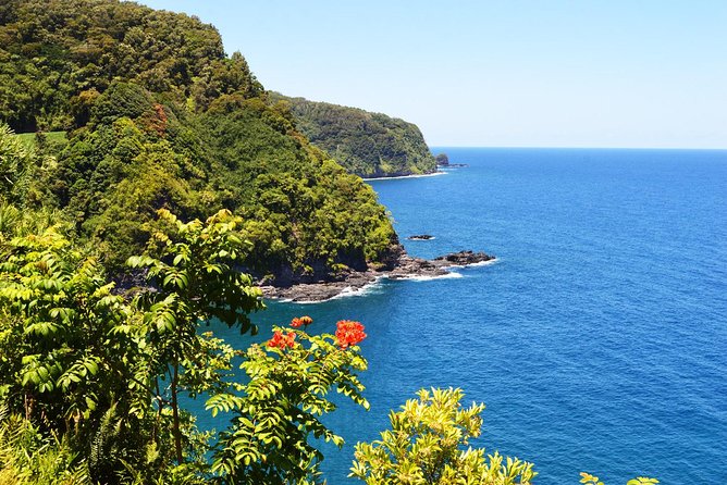 Maui: Road to Hana Luxury Limo-Van Tour with Helicopter Flight - Price, timing, and the real value