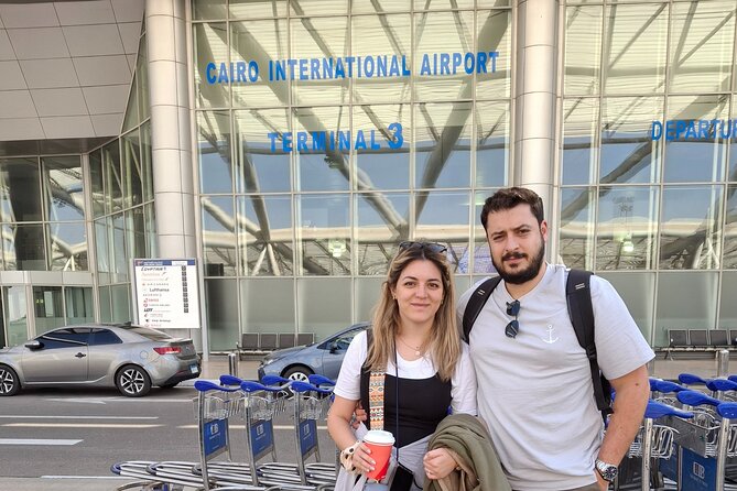 Meet and greet vip Transfer From Cairo Airport - A private car instead of the taxi crowd