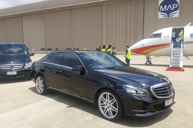 Melbourne Airport Arrival Or Departure Luxury Car Transfers - What happens at Melbourne Tullamarine Airport