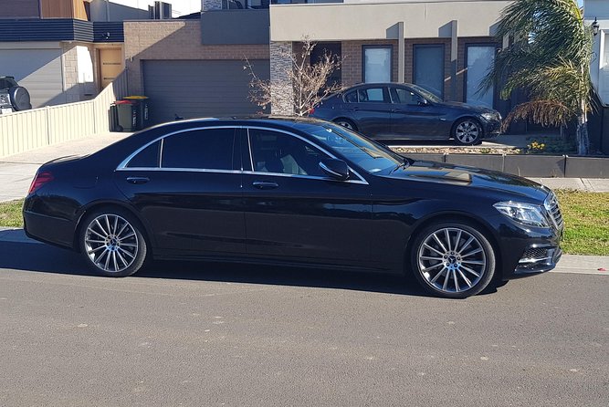 Melbourne Airport Arrival Or Departure Luxury Car Transfers - Melbourne CBD and the inner suburbs