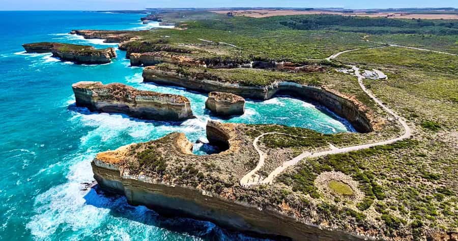 Melbourne Great Ocean Road Benz SmallGroup&LuxCoach BigGroup - Is $30 good value?