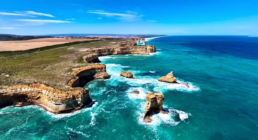 Melbourne Great Ocean Road Benz SmallGroup&LuxCoach BigGroup - The Twelve Apostles and Loch Ard Gorge