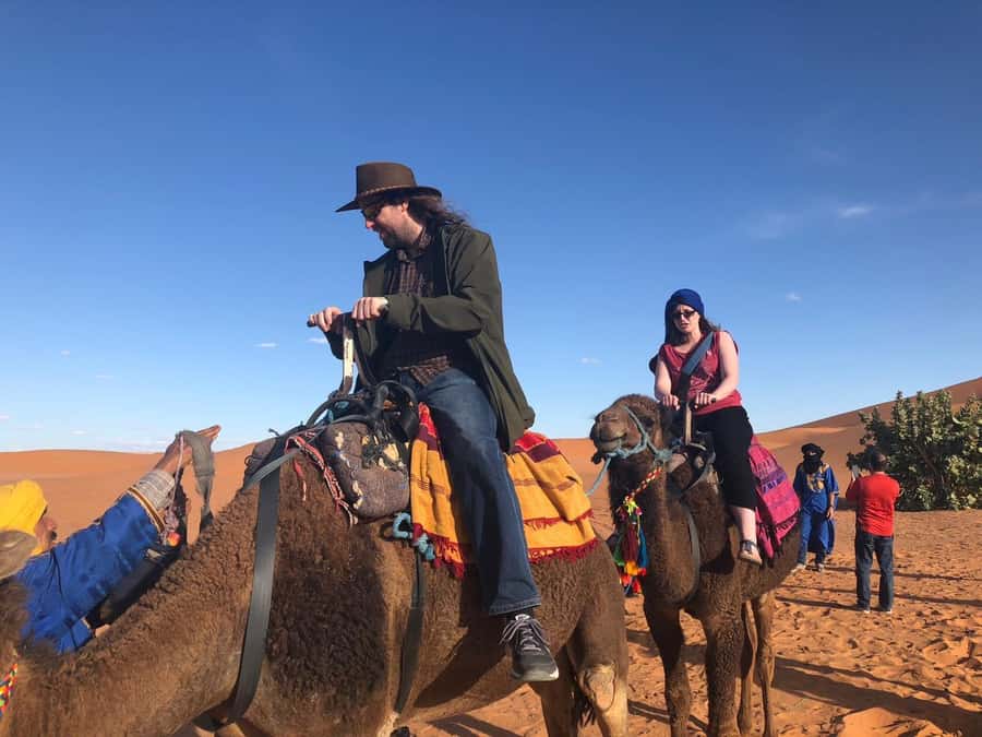 Merzouga: Overnight in Luxury camp with camels dinner - Key points to know before booking