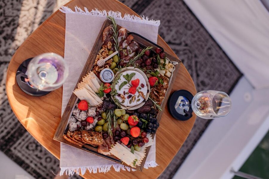 Miami: Luxury E-Boat Cruise with Wine and Charcuterie Board - Brickell and Downtown from the Miami River