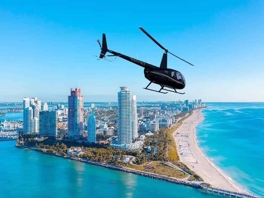 Miami: Luxury Private Helicopter Tour - From Tahiti Beach to Coconut Grove
