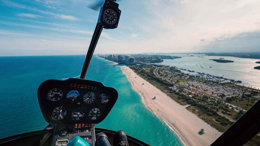 Miami: Luxury Private Helicopter Tour - PortMiami, Fisher Island, and Key Biscayne