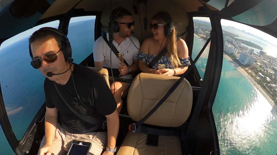 Miami: Luxury Private Helicopter Tour - South Beach, Surfside, Bal Harbor, and Sunny Isles