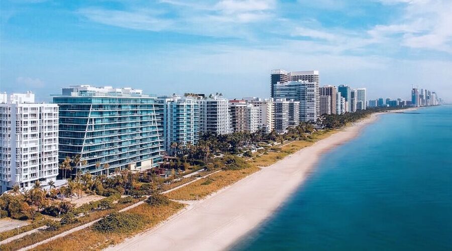 Miami: Private Luxury Airplane Tour with Champagne - The islands locals associate with celebrity homes
