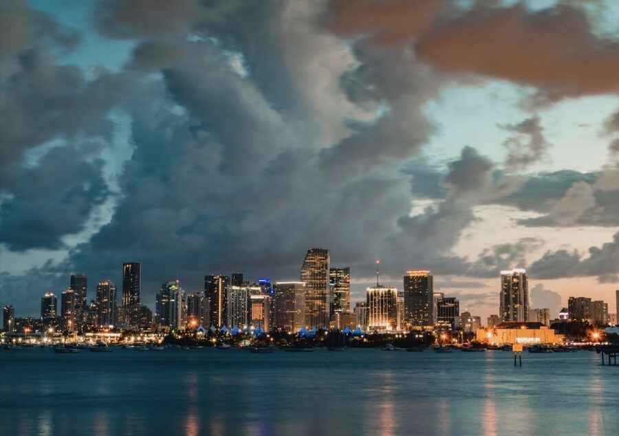 Miami: Private Luxury Airplane Tour with Champagne - Coral Gables and Coconut Grove from the air