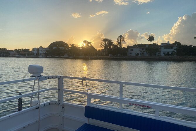 Miami Sightseeing Cruise on a Luxury Yacht - Food, drinks, and the real cost of the outing