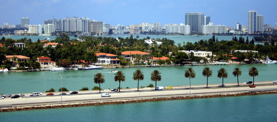 Miami & South Beach: 35-Minute Private Luxury Airplane Tour - Should You Book the Miami Air Tour?