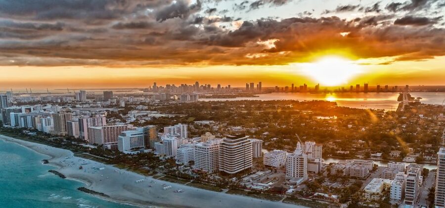 Miami Sunset: Private Luxury Airplane Tour - How much value you get for $125 per person